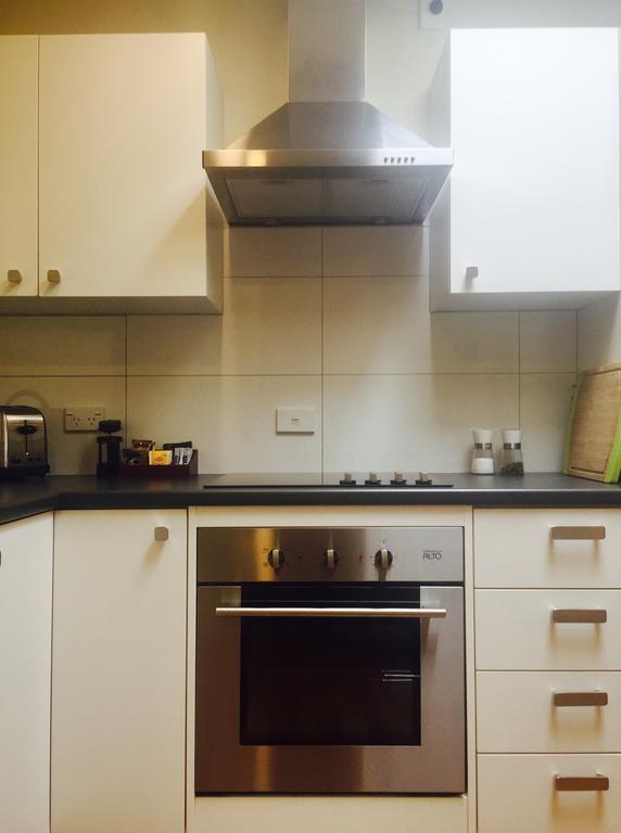 Amberley Serviced Apartments Exterior photo
